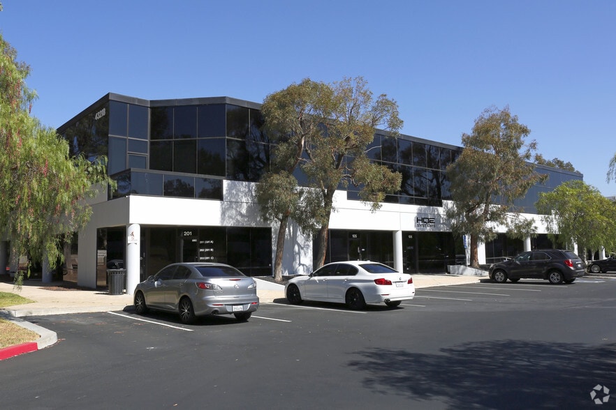 43218-43280 Business Park Dr, Temecula, CA for lease - Building Photo - Image 2 of 10