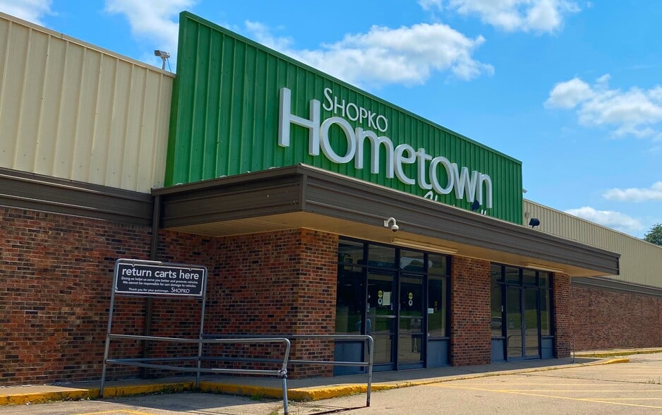 291 S Main St, Clintonville, WI for sale - Primary Photo - Image 1 of 22