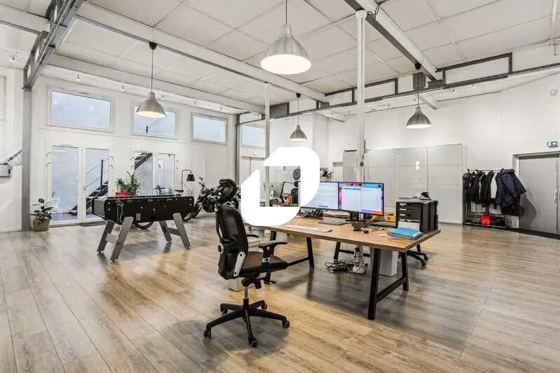 Office in Châtenay-Malabry for sale Building Photo- Image 1 of 13