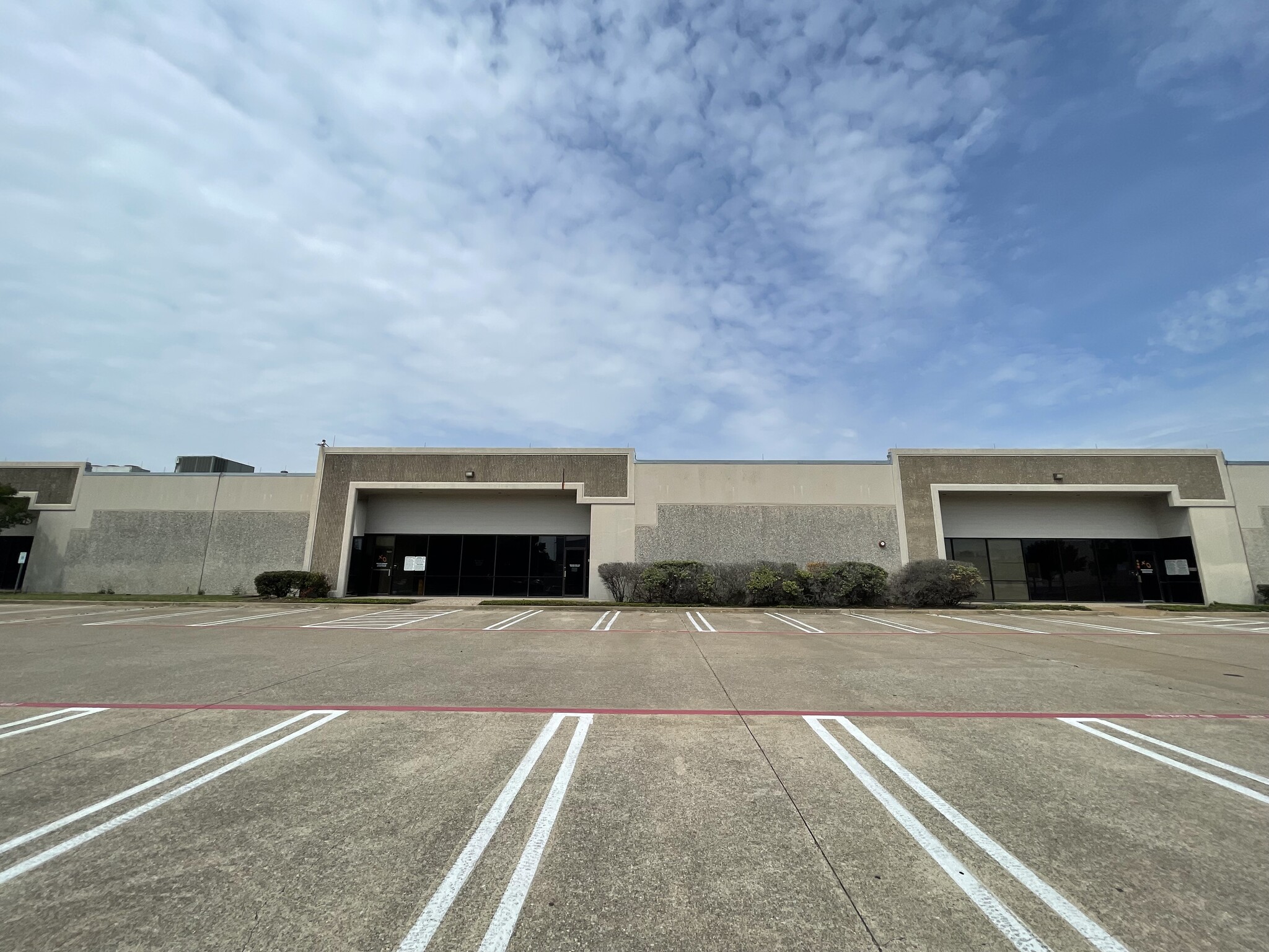 2553 Summit Ave, Plano, TX 75074 - The Summit Business Park | LoopNet