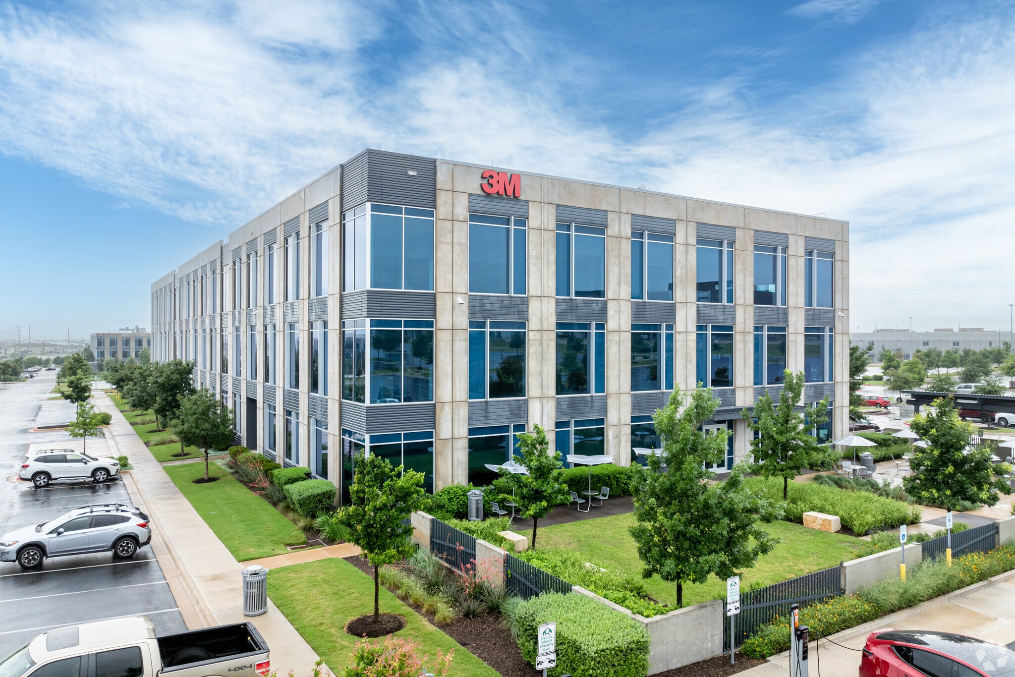 13011 McCallen Pass, Austin, TX for lease Primary Photo- Image 1 of 6