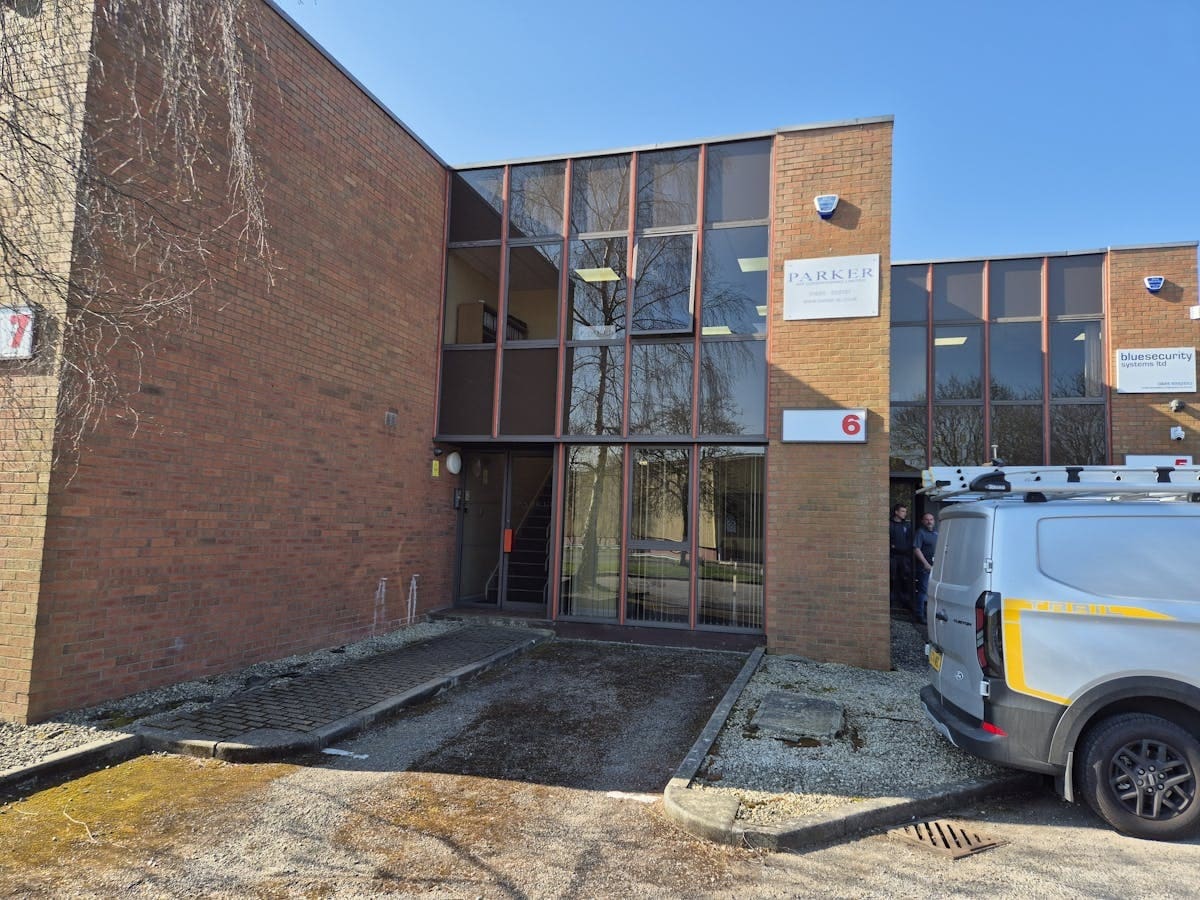 3-6 Hortons Way, Westerham for lease Building Photo- Image 1 of 3