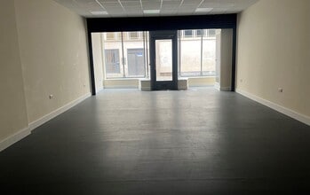 11 Griffin St, Newport for lease Interior Photo- Image 1 of 4