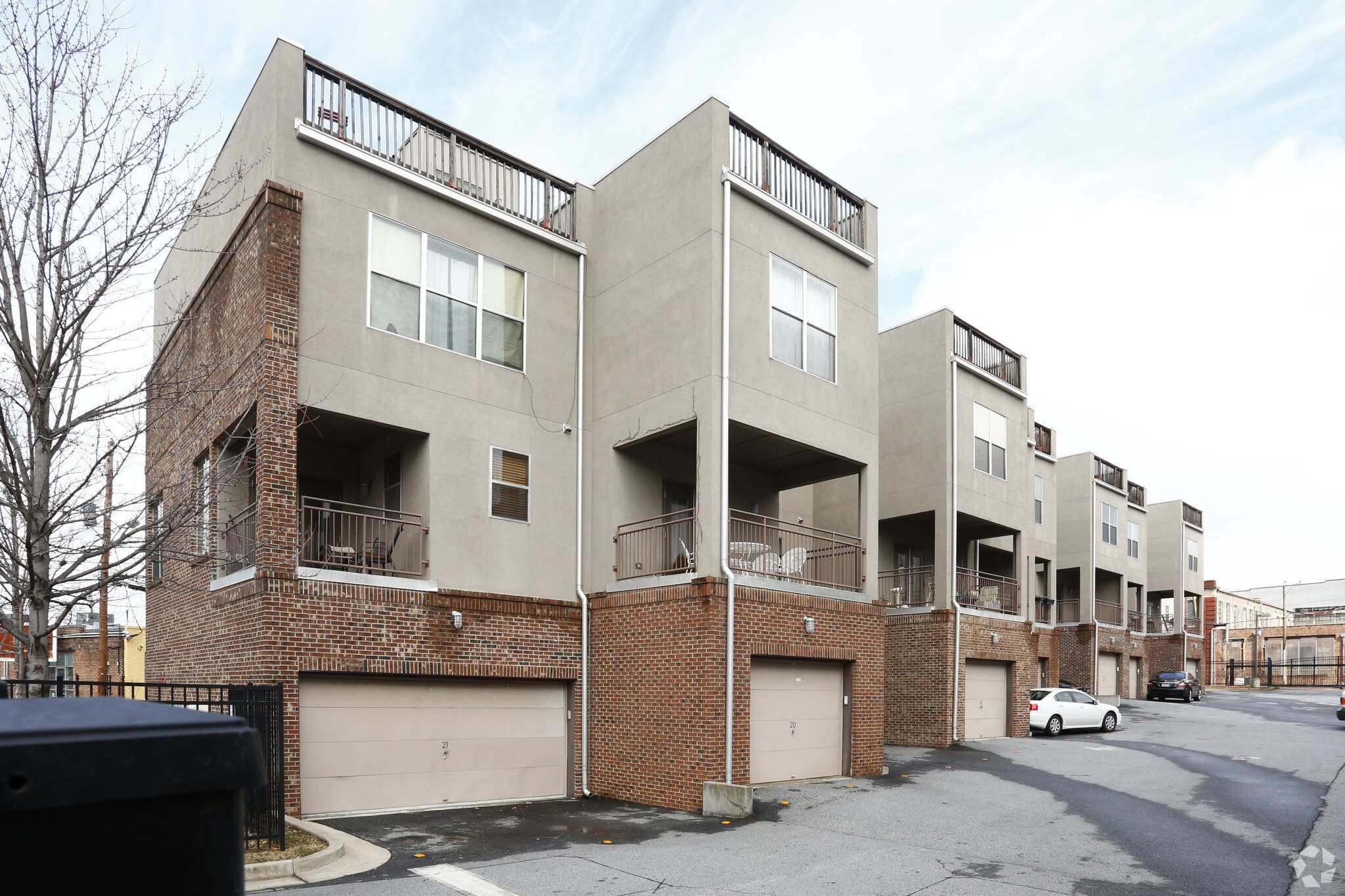 238 Walker St SW, Atlanta, GA for lease Building Photo- Image 1 of 21