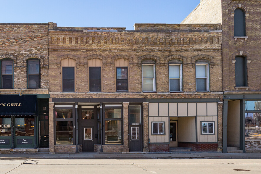 603 S Main St Oshkosh Wi 54902 Retail For Sale Loopnet Com