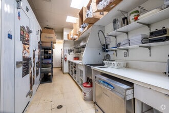 2050 Rue de Bleury, Montréal, QC for lease Interior Photo- Image 2 of 5