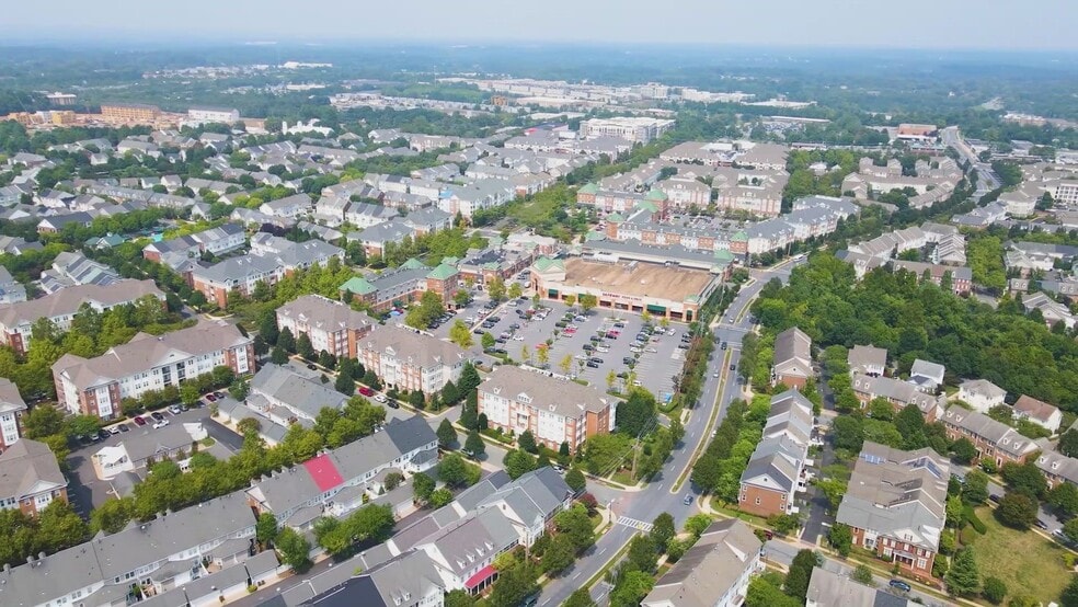 402 King Farm Blvd, Rockville, MD for lease - Commercial Listing Video - Image 2 of 32