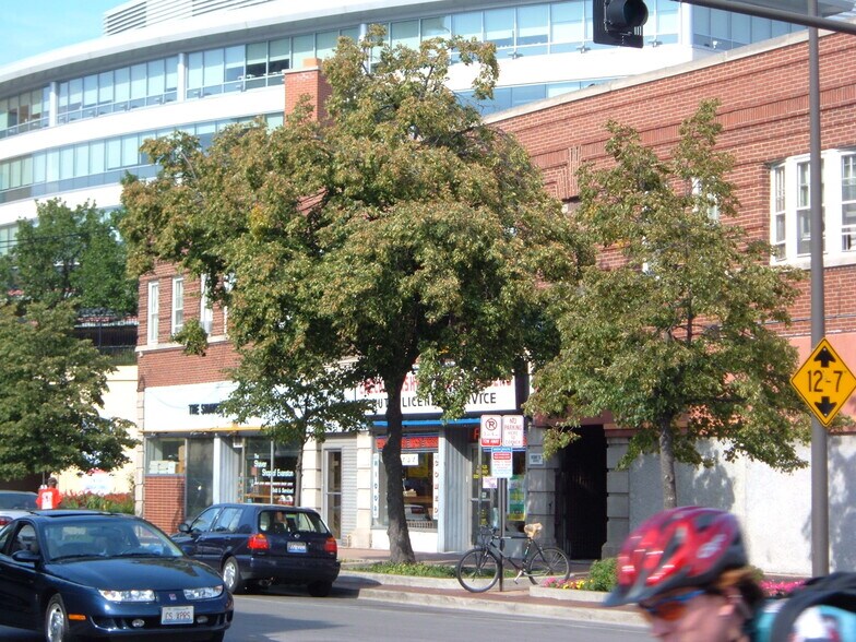 1609 Maple Ave, Evanston, IL for lease - Building Photo - Image 3 of 3