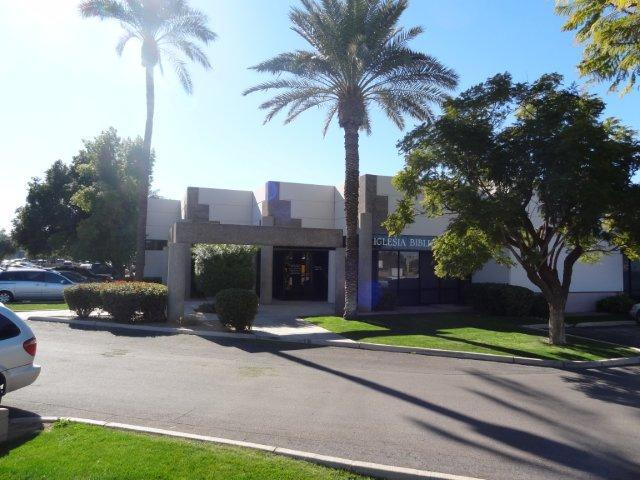 325-375 E Elliot Rd, Chandler, AZ for lease - Building Photo - Image 2 of 7