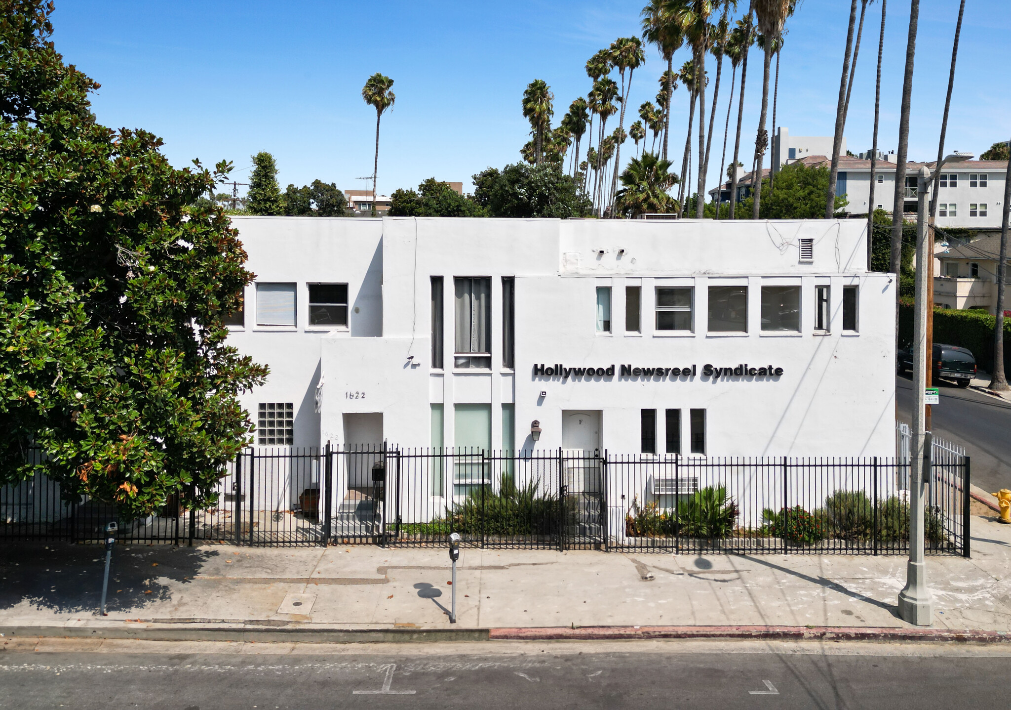 1622 N Gower St, Los Angeles, CA for lease Building Photo- Image 1 of 17