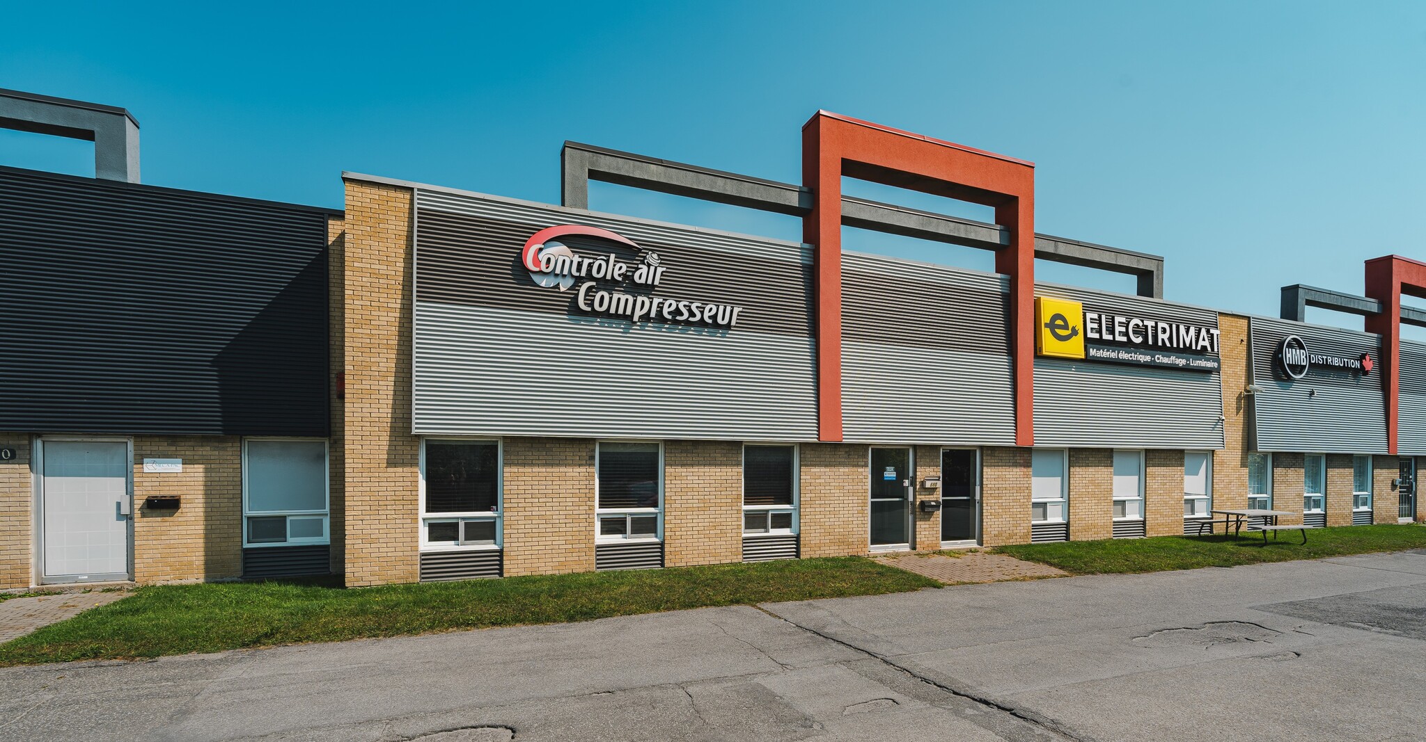 650-840 Boul Du Curé-Boivin, Boisbriand, QC for lease Building Photo- Image 1 of 4