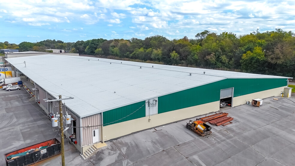 1605 Prosser Rd, Knoxville, TN for lease - Building Photo - Image 2 of 10
