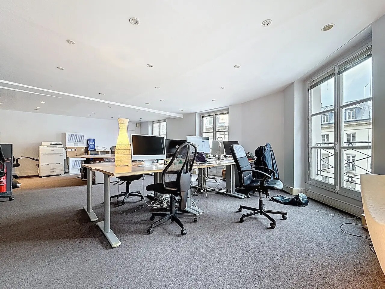 Office in Paris for lease Building Photo- Image 1 of 26