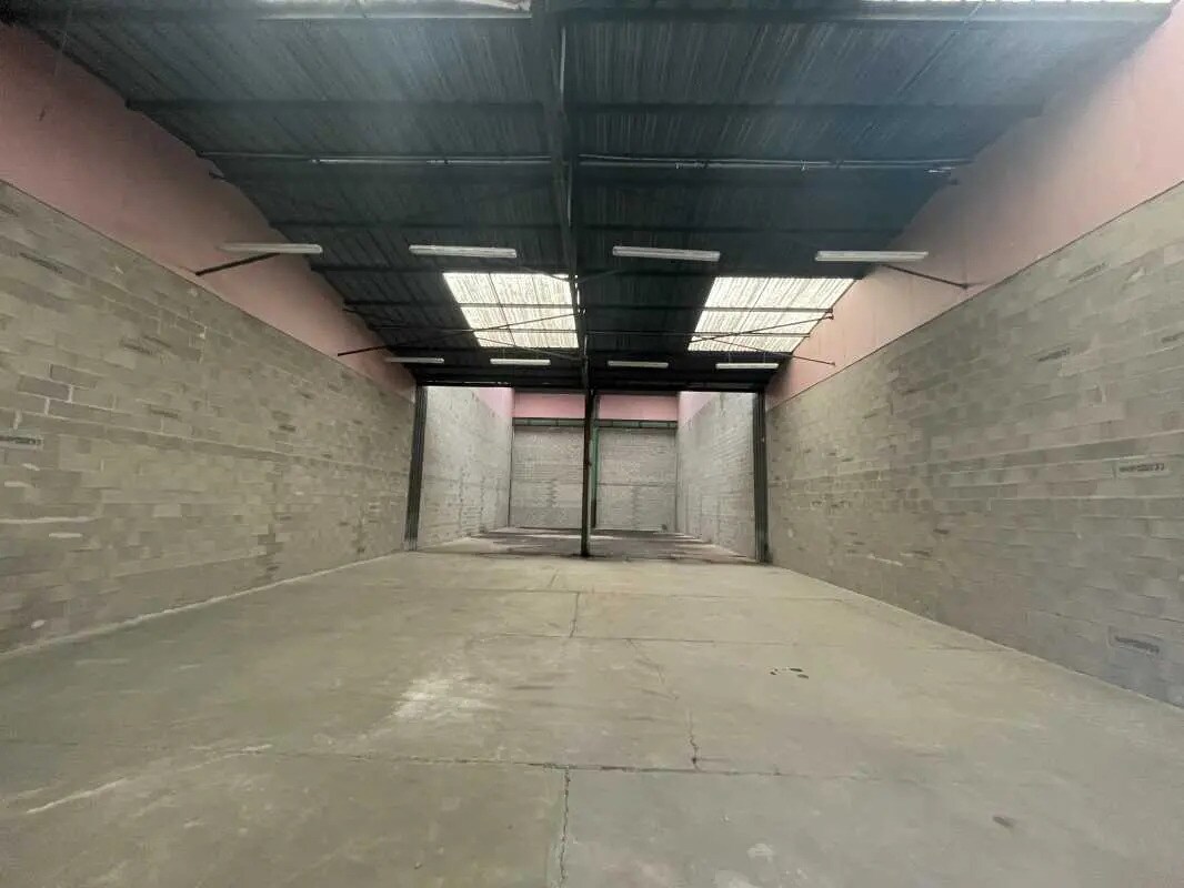 Flex in Beauvais for sale Interior Photo- Image 1 of 10