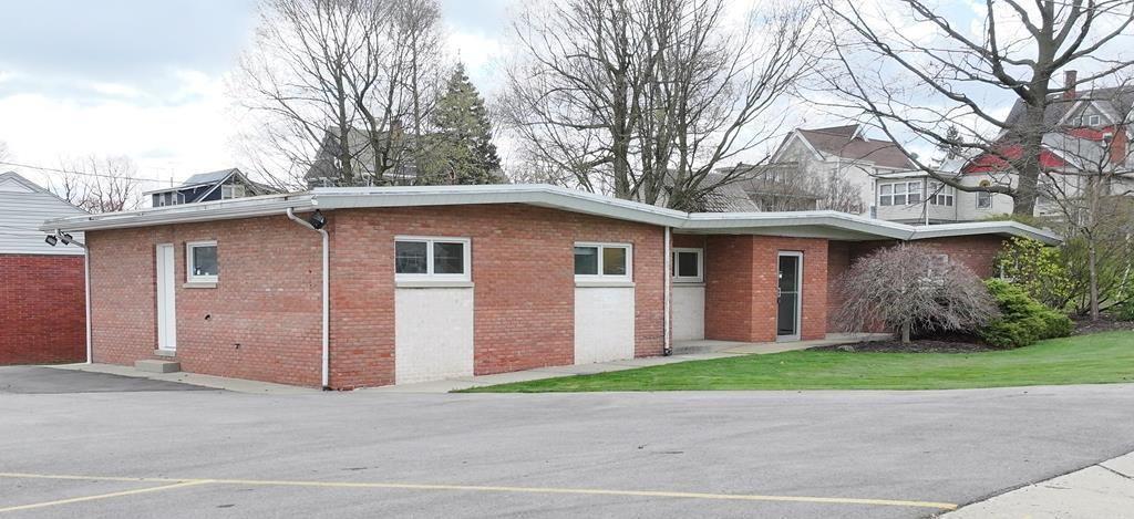 70 W Smiley Ave, Shelby, OH for sale Primary Photo- Image 1 of 39