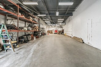 175 Commerce Dr, Hauppauge, NY for lease Interior Photo- Image 1 of 2