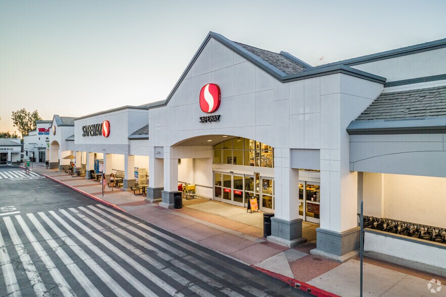 4730 E Indian School Rd, Phoenix, AZ for lease - Building Photo - Image 1 of 20