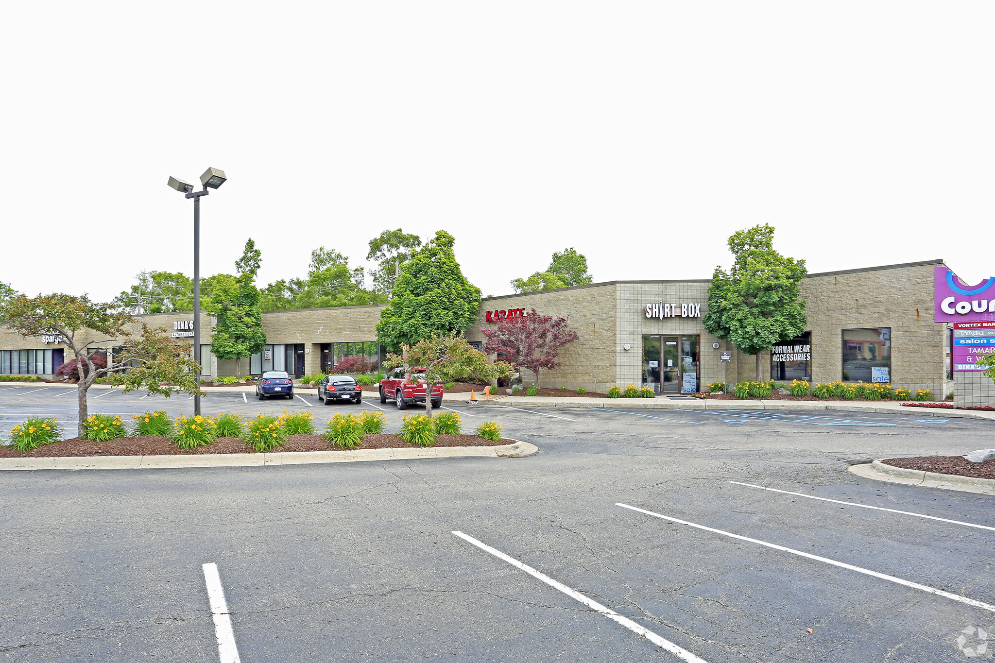 32500-32522 Northwestern Hwy, Farmington Hills, MI for lease Building Photo- Image 1 of 10