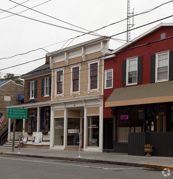 28 W Main St, Berryville, VA for sale - Primary Photo - Image 1 of 3