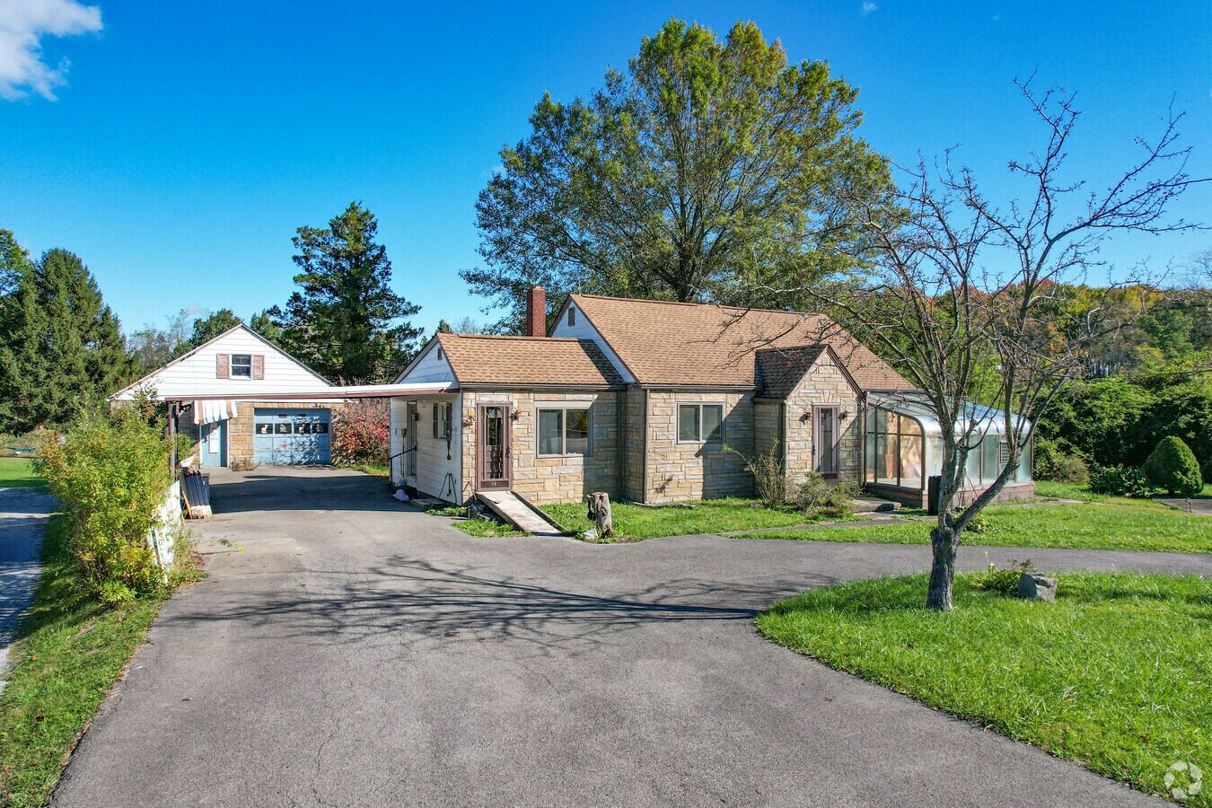 640 New Castle Rd, Butler, PA 16001