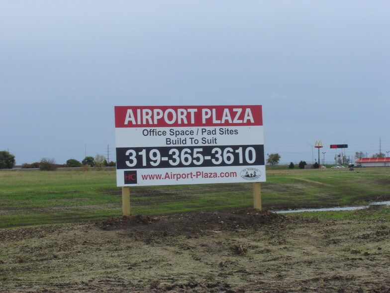 Wright Brothers Blvd, Cedar Rapids, IA for sale - Primary Photo - Image 1 of 1