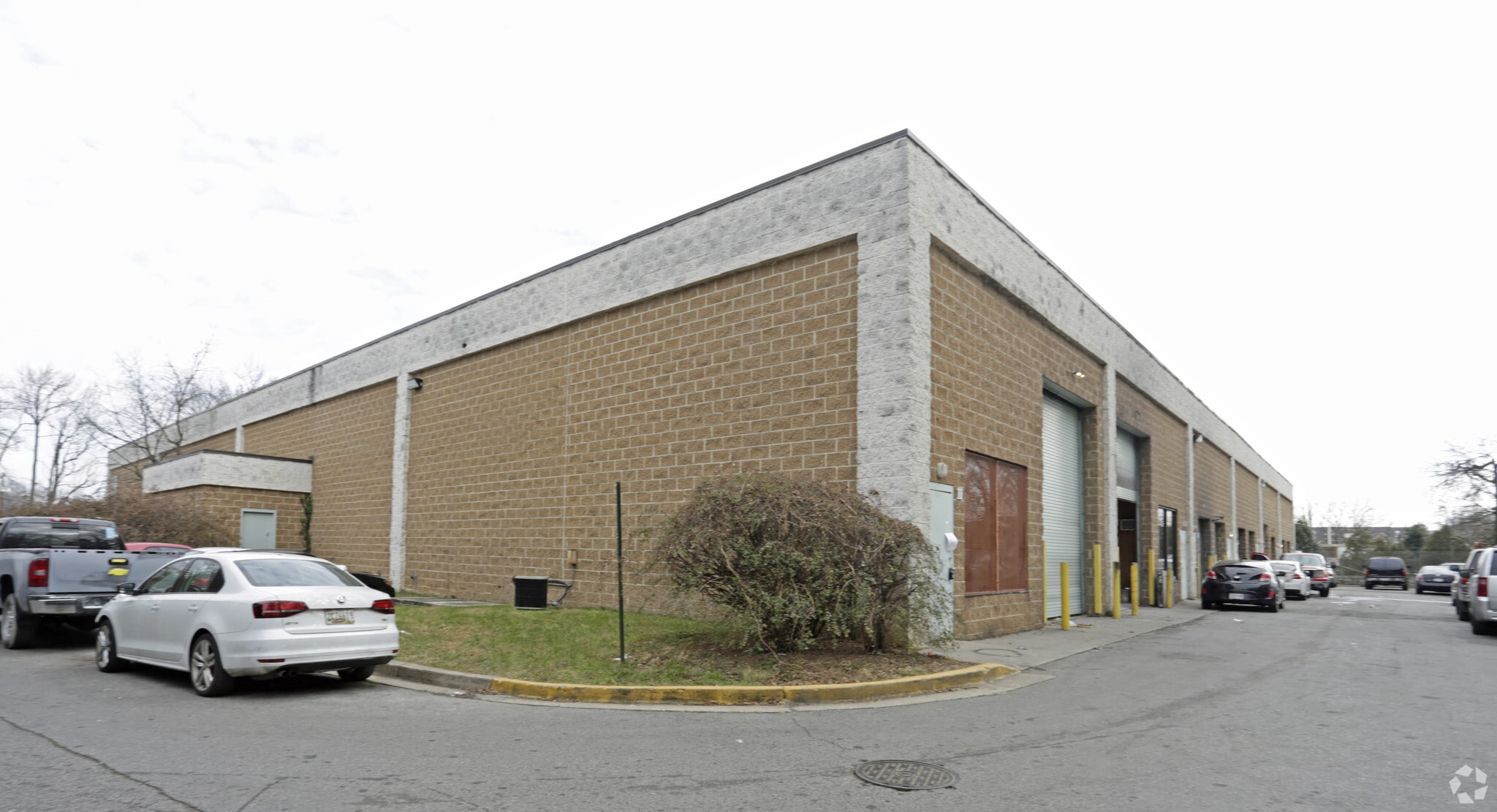 9215 51st Ave, College Park, MD for lease Building Photo- Image 1 of 6