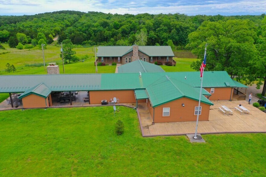 000 Delta Rd, Falcon, MO 65470