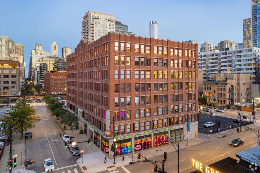 325 W Huron St, Chicago, IL for lease - Building Photo - Image 1 of 4