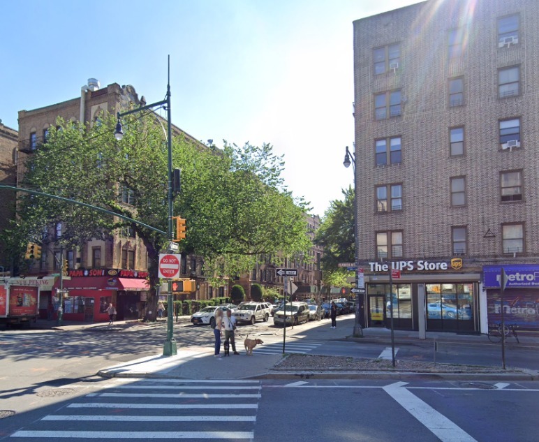 1135 Washington Ave, Brooklyn, NY for lease Primary Photo- Image 1 of 3