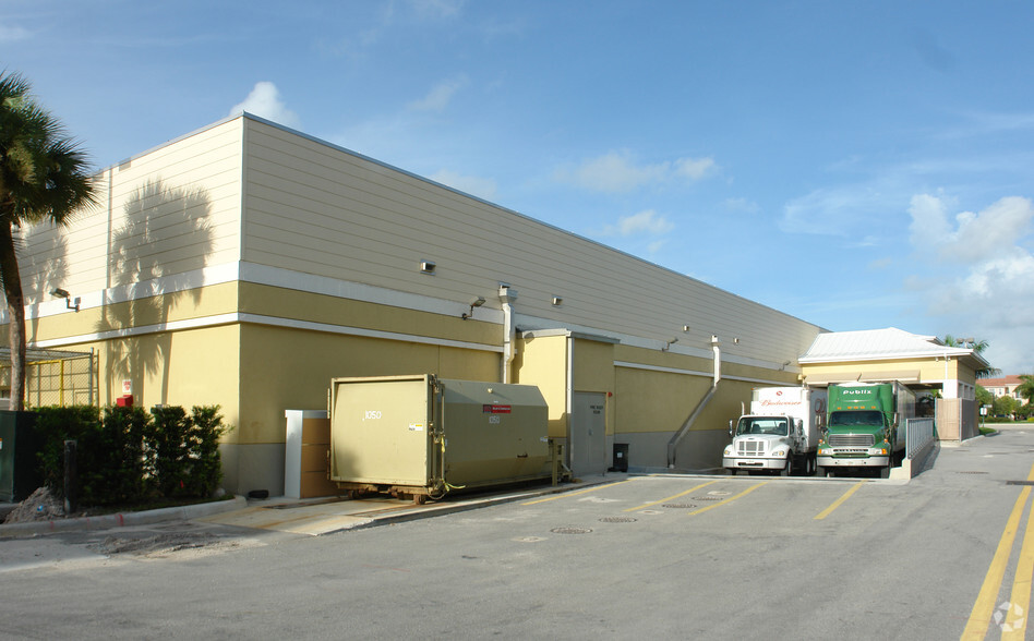 123 Honeybell Way, Jupiter, FL for lease - Building Photo - Image 2 of 5