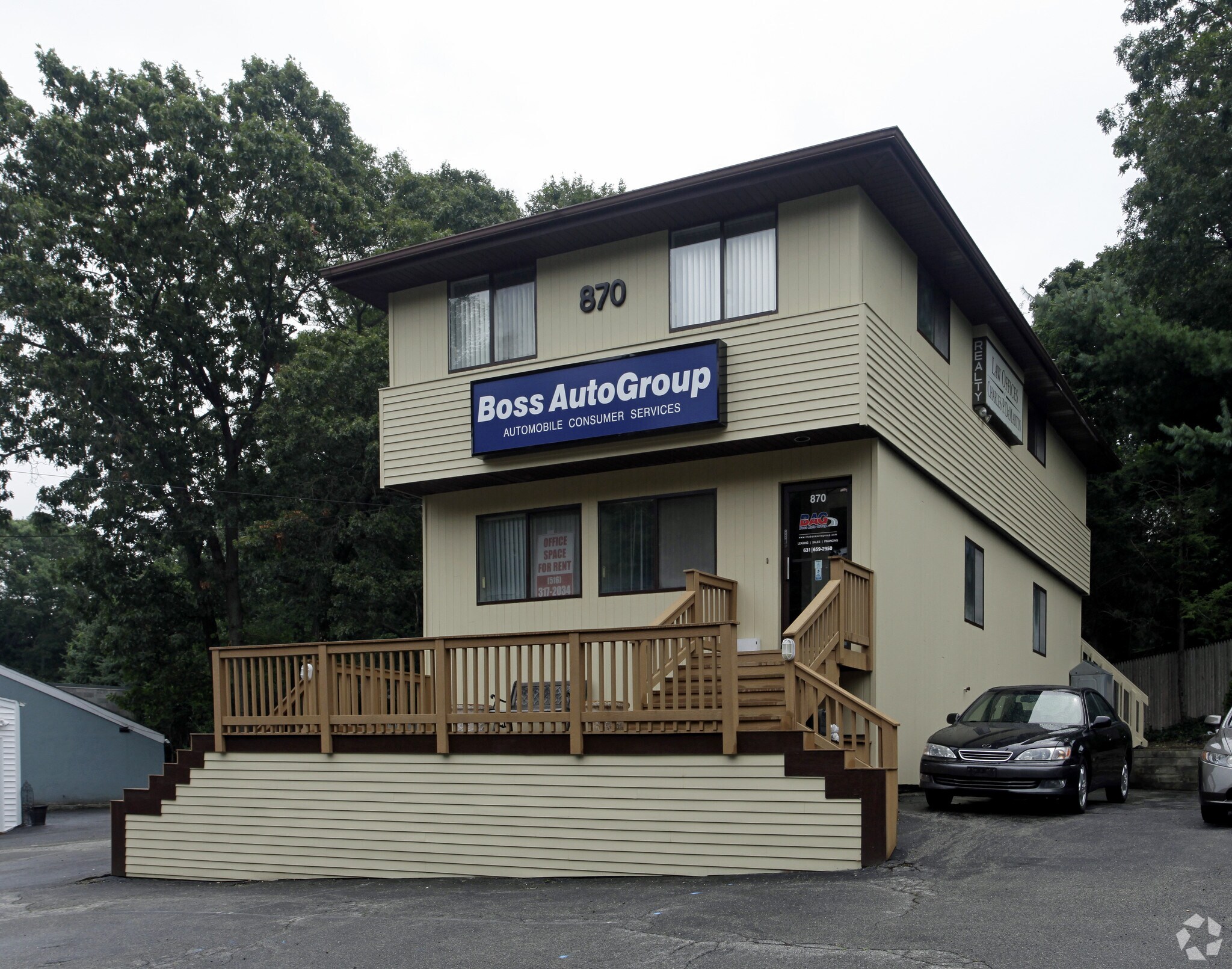 870 W Jericho Tpke, Huntington, NY for sale Primary Photo- Image 1 of 1