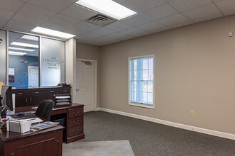 801-C Sunset Dr, Johnson City, TN for lease Building Photo- Image 2 of 15