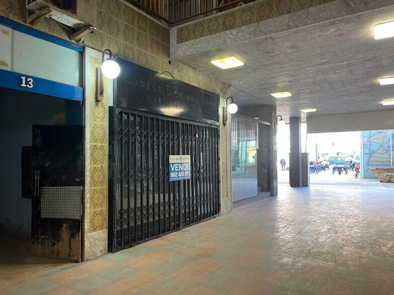 Retail in Algemesí for sale - Building Photo - Image 2 of 5