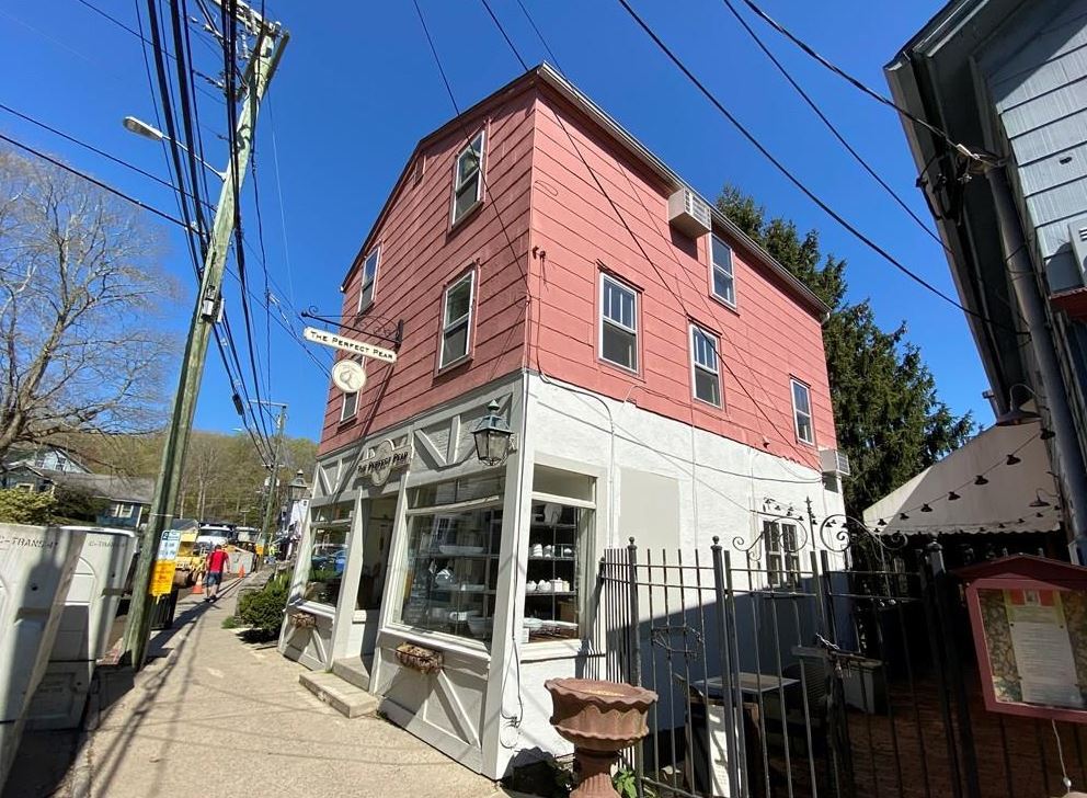 51 Main St, Chester, CT for sale Primary Photo- Image 1 of 1