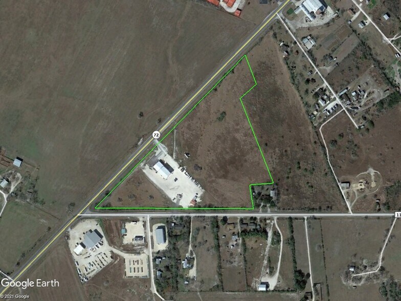 Highway 72, Kenedy, TX 78119 Commercial Corner with Traffic Light