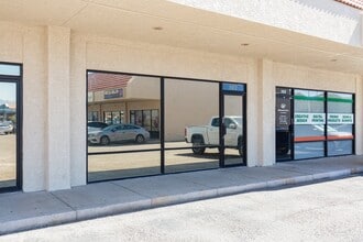 2570-2580 Duneville St, Las Vegas, NV for lease Building Photo- Image 2 of 6