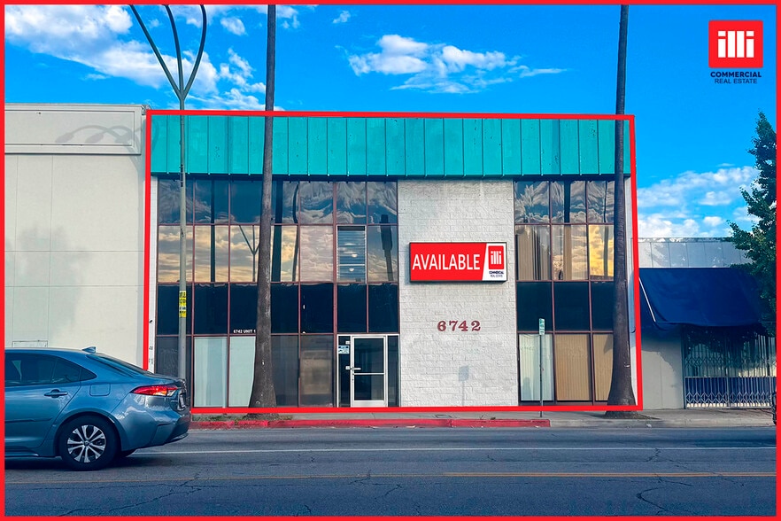 6742 Van Nuys Blvd, Van Nuys, CA for lease - Building Photo - Image 1 of 7