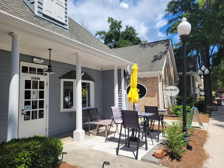 301 Main St, Hilton Head Island, SC for lease - Building Photo - Image 3 of 15