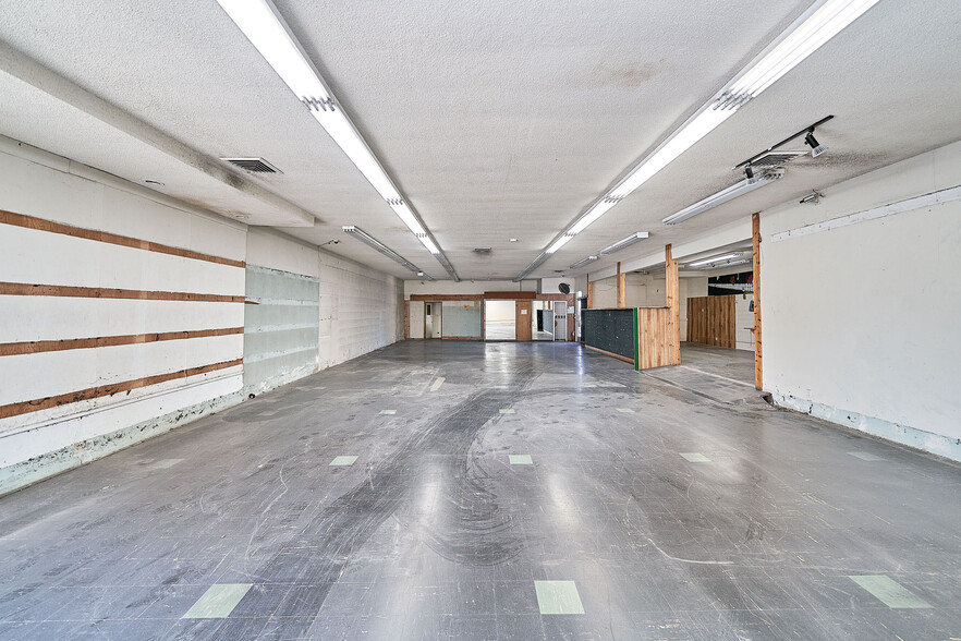 10627 W Pico Blvd, Los Angeles, CA for lease - Interior Photo - Image 1 of 21