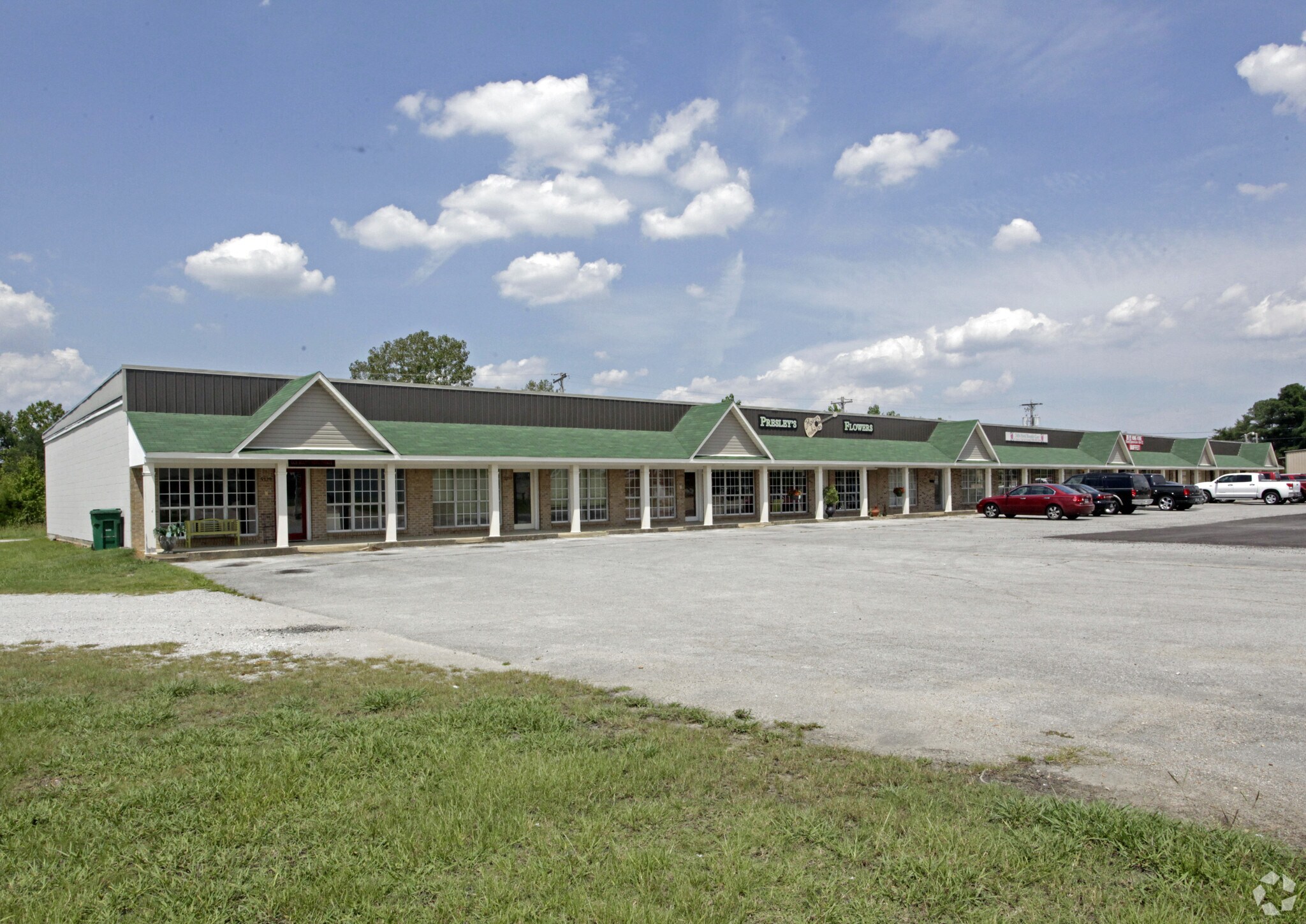 5329-5387 Cliff Gookin Blvd, Tupelo, MS for sale Primary Photo- Image 1 of 1