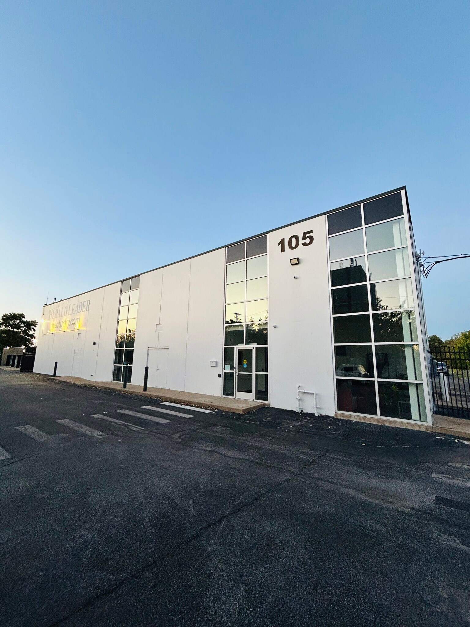 105 W Loudon Ave, Lexington, KY for sale Building Photo- Image 1 of 1