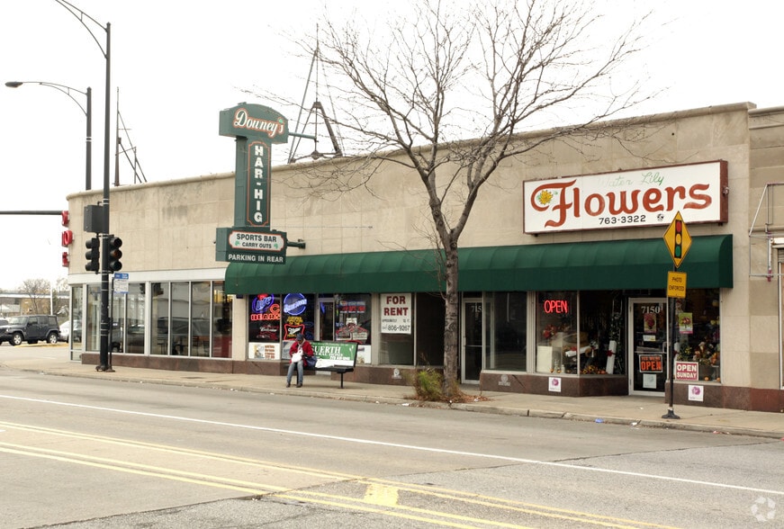 7150-7154 W Higgins Ave, Chicago, IL for lease - Building Photo - Image 1 of 3