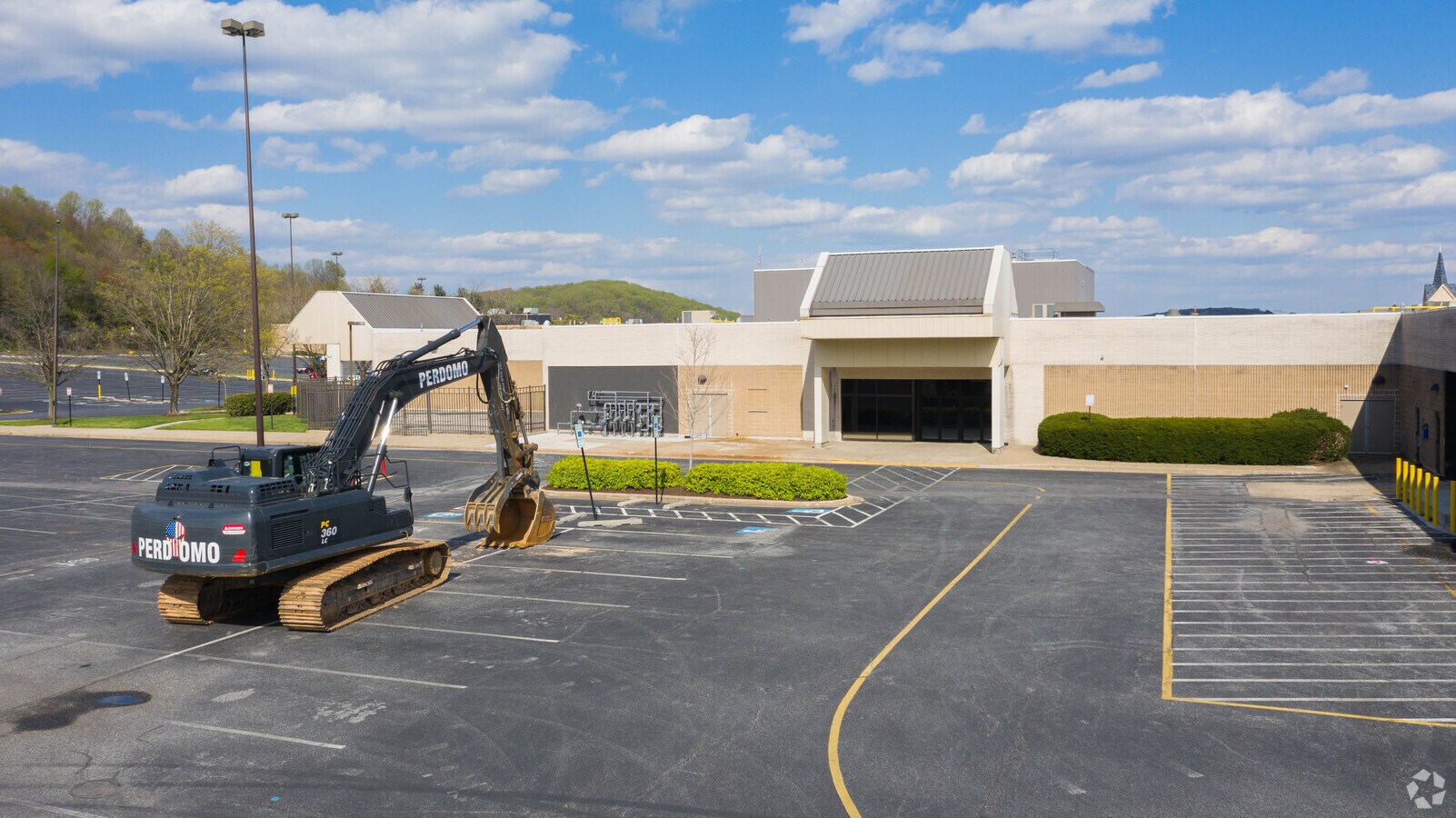 126 Shawan Rd, Cockeysville, MD 21030