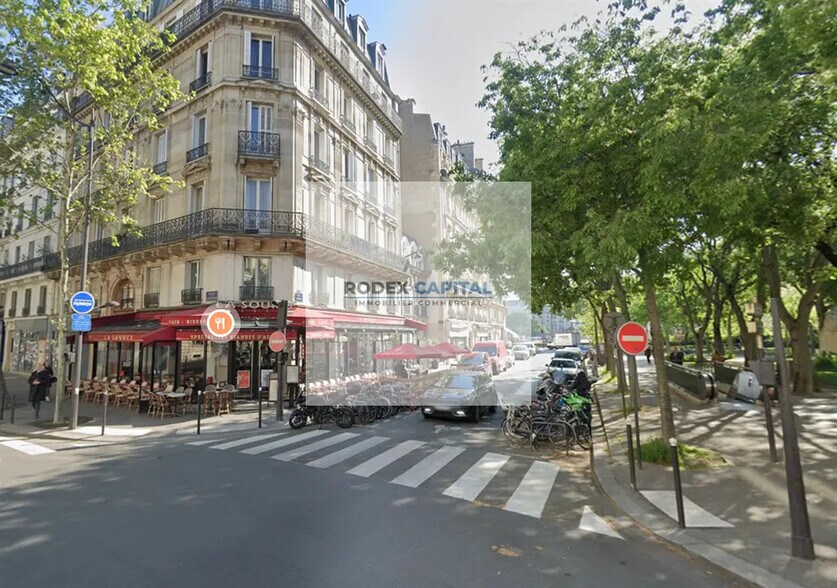 Retail in Paris for lease - Building Photo - Image 2 of 3