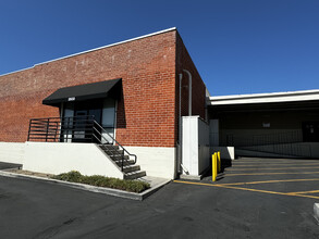 2832 E Foothill Blvd, Pasadena, CA for lease Building Photo- Image 1 of 4