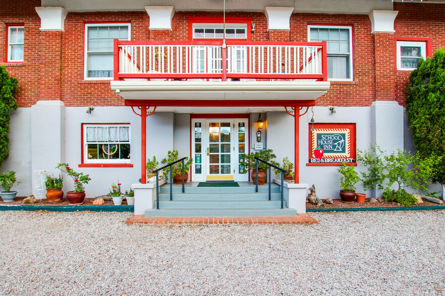 818 Tombstone Cyn, Bisbee, AZ for sale - Primary Photo - Image 1 of 1