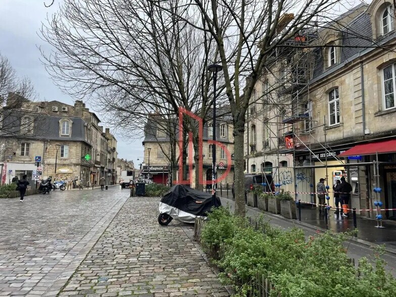 Office in Bordeaux for sale - Building Photo - Image 1 of 5