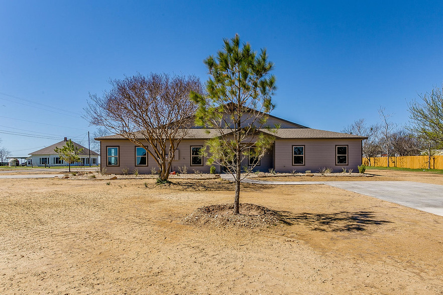 305 S Hughes St, Rio Vista, TX for sale - Other - Image 1 of 1