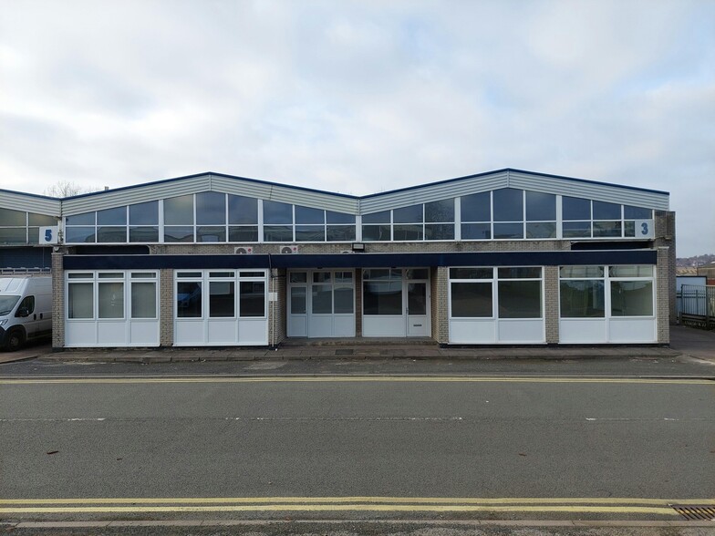 Charlton Dr, Cradley Heath for sale - Building Photo - Image 1 of 1
