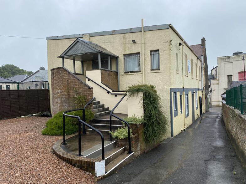 26 High St, Cowdenbeath for sale - Primary Photo - Image 1 of 9